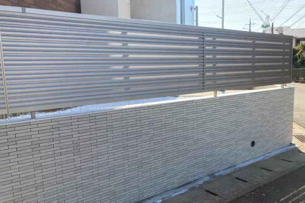 外構工事を行う株式会社三井